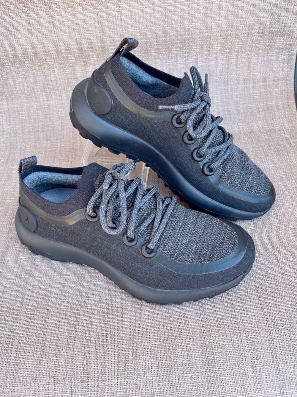 Allbirds SWT Trailrunner Women's 8 Black Lace-Up Low Top Athletic Sneaker
